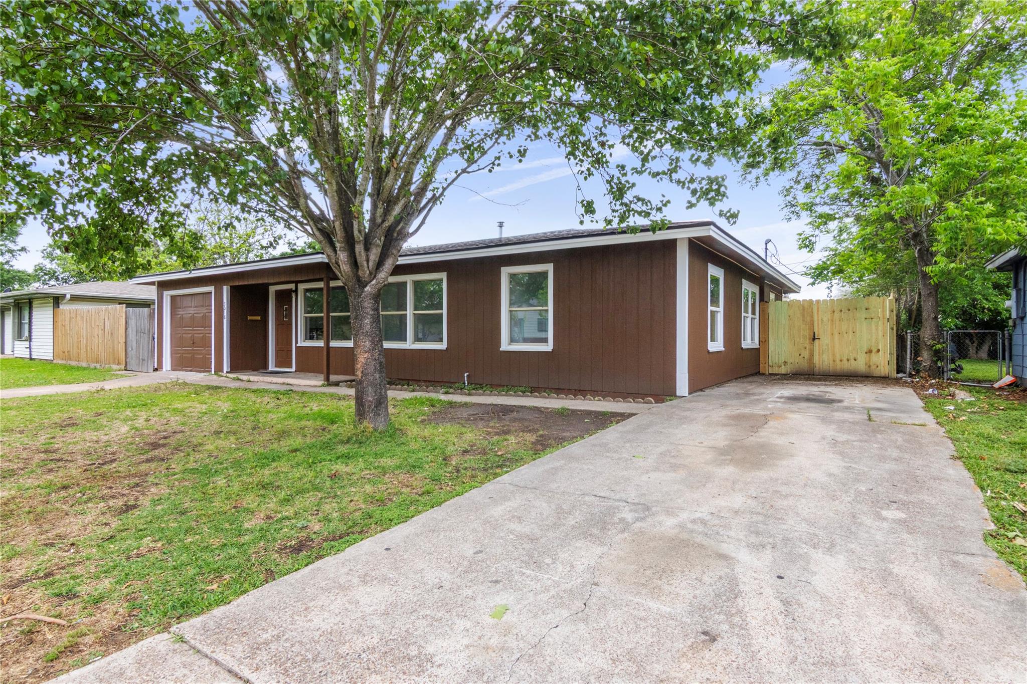 3018 Vance Avenue