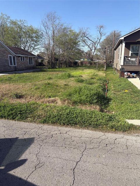 Vacant Land For Sale - 2545 Euclid Street<br/> Jefferson County, Beaumont, TX 77705