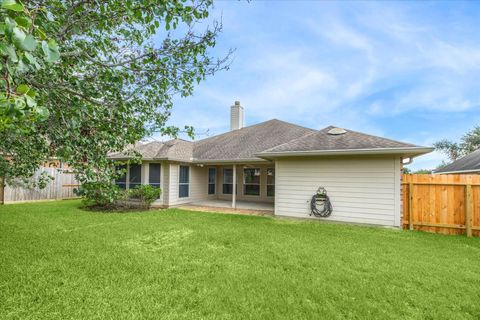 Tiny photo for 18703 Summercliff Lane, Tomball, TX 77377 (MLS # 20197965)
