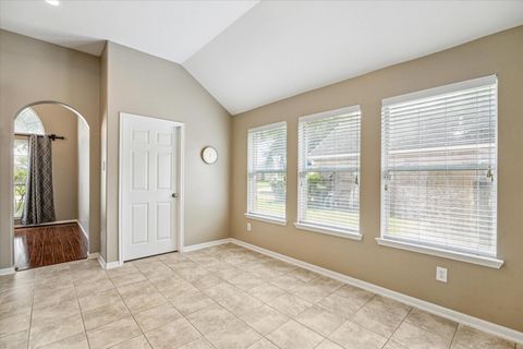 Tiny photo for 18703 Summercliff Lane, Tomball, TX 77377 (MLS # 20197965)