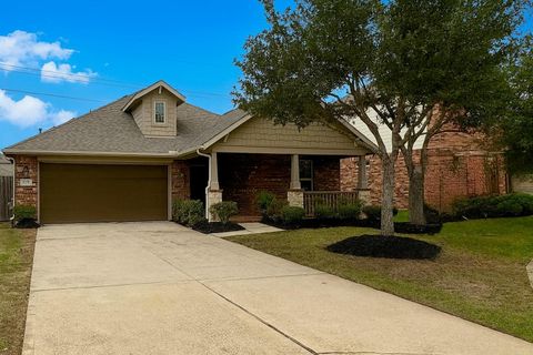 Photo of 8235 Aleppo Pine Lane, Cypress, TX 77433 (MLS # 47532310)