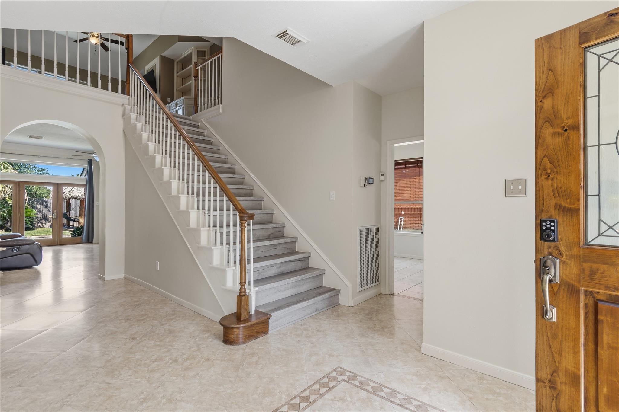 1918 Pawnee Drive