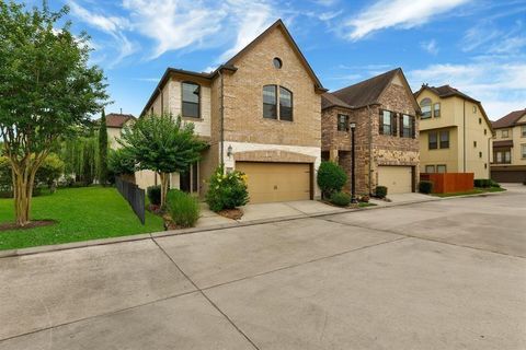Photo of 2725 Kings Retreat Circle, Kingwood, TX 77345 (MLS # 98488749)