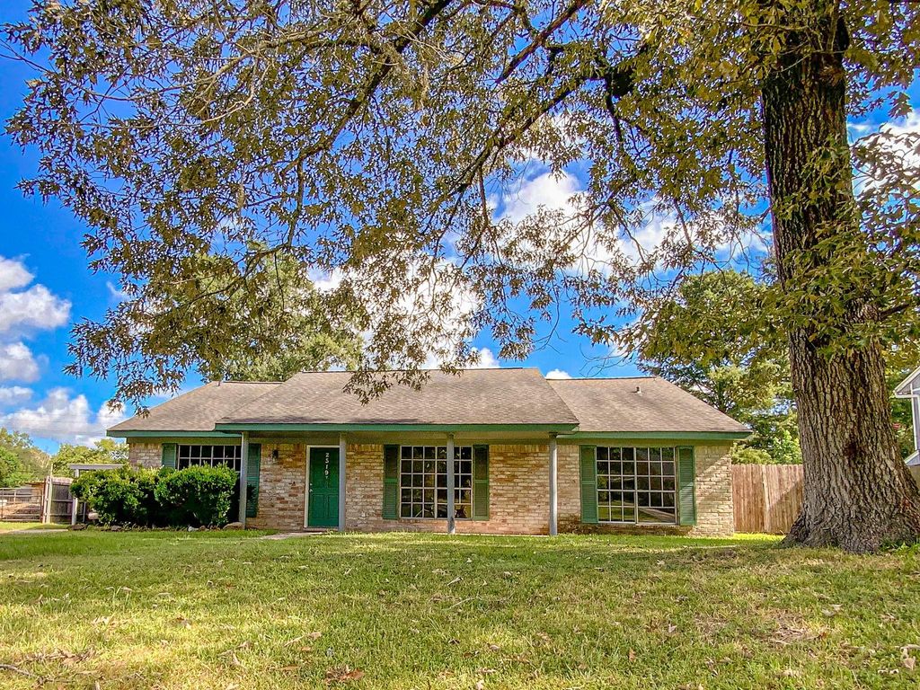 Photo of 2519 River Ridge, Conroe, TX 77385 (MLS # 44400551)