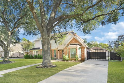 Photo of 18215 Harrow Hill Drive, Houston, TX 77084 (MLS # 23545931)