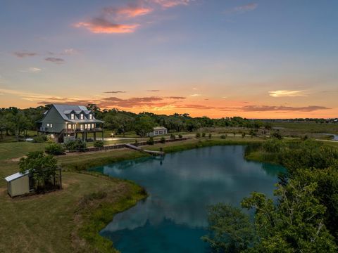 Tiny photo for 1851 County Road 297, Sargent, TX 77414 (MLS # 60110181)