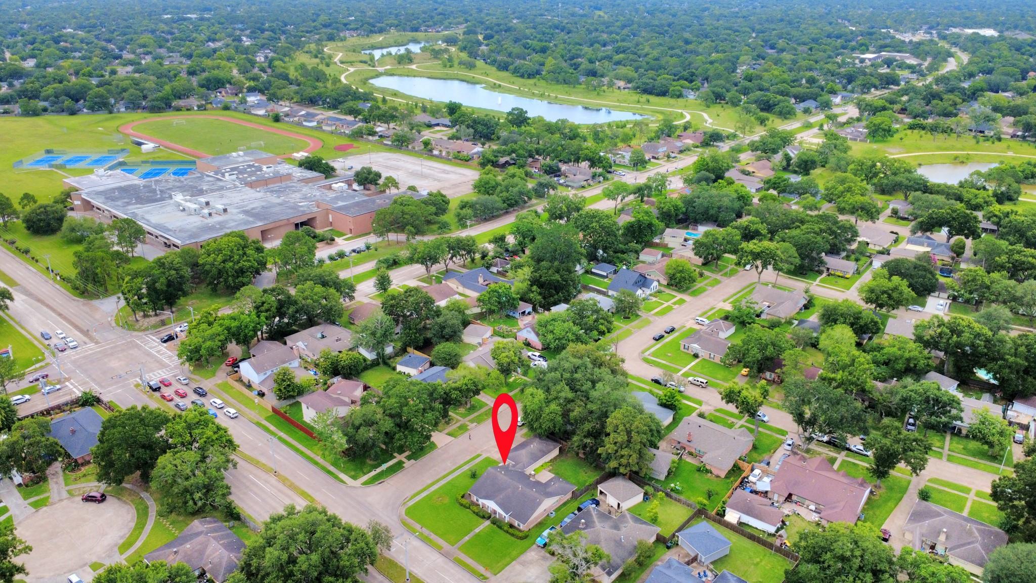 15703 El Camino Real