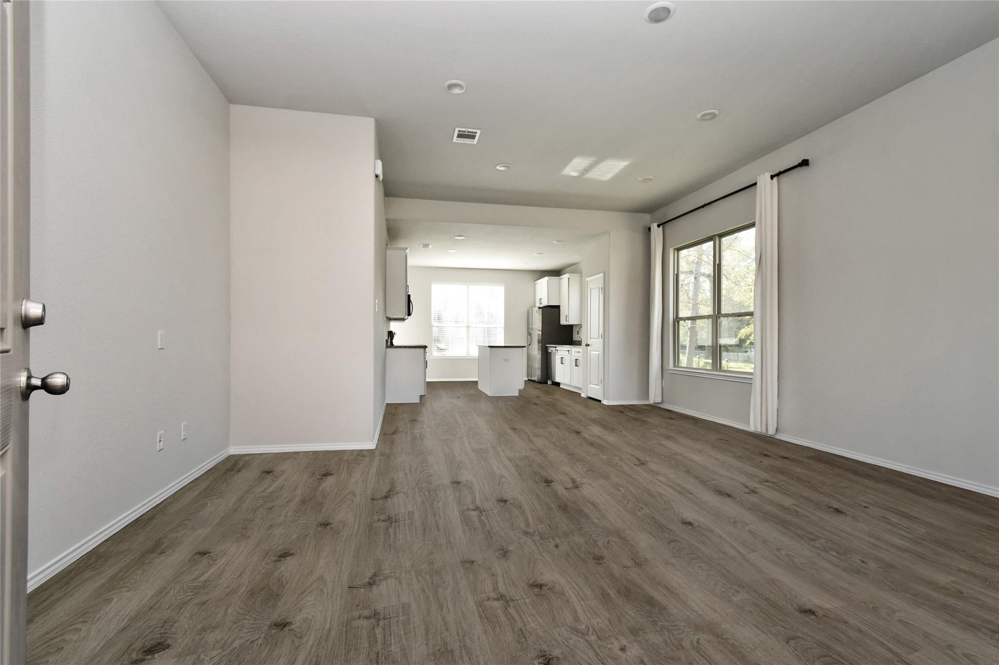 10410 Royal Magnolia Drive
