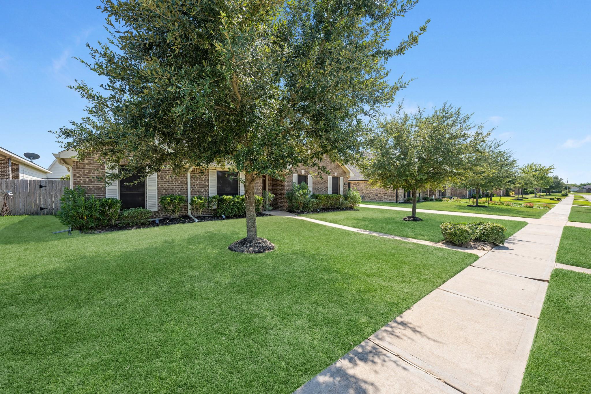 6830 Gonzales Point