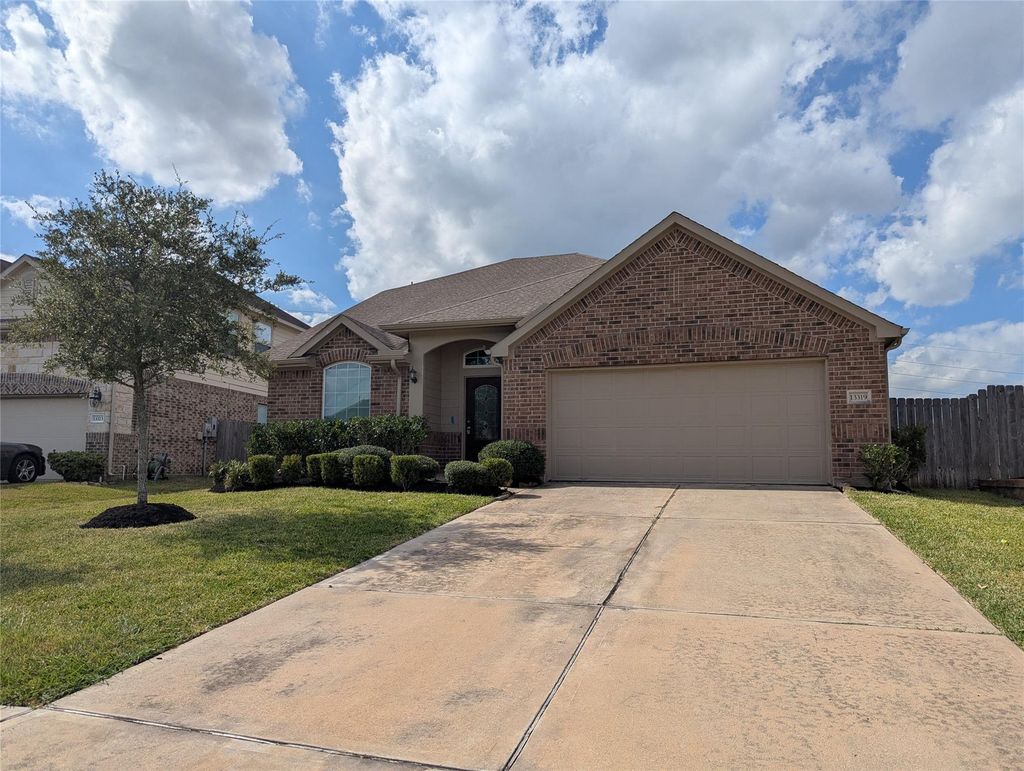 Photo of 13319 Lansdown Street, Rosharon, TX 77583 (MLS # 56929583)