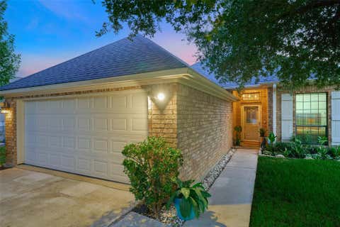 Photo of 115 Moonspinner, Conroe, TX 77356 (MLS # 64452186)