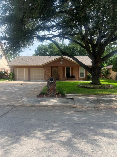 Photo of 11226 Langdon Lane, Houston, TX 77072 (MLS # 53304444)