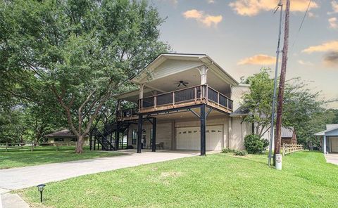 Photo of 259 Indian Falls Lane, Livingston, TX 77352 (MLS # 35962938)