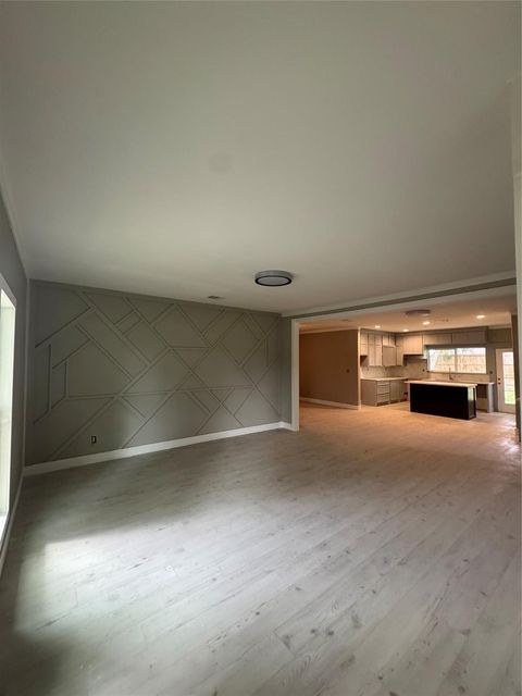 Tiny photo for 10319 Glenkirk Drive, Houston, TX 77089 (MLS # 90026137)