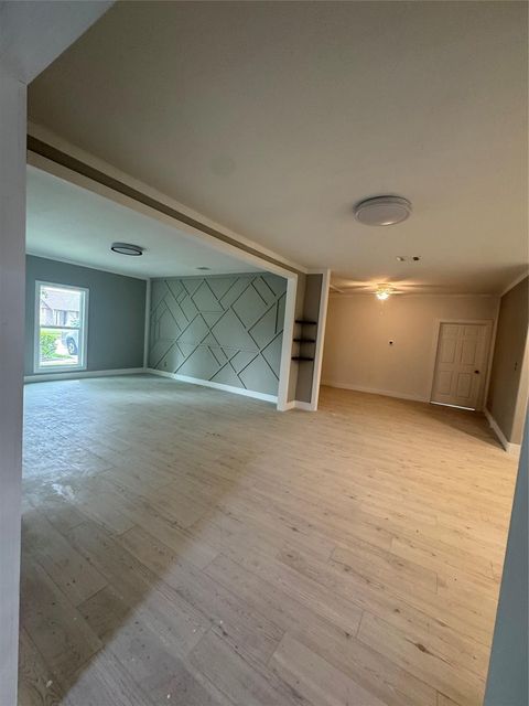 Tiny photo for 10319 Glenkirk Drive, Houston, TX 77089 (MLS # 90026137)