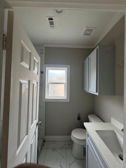 Tiny photo for 10319 Glenkirk Drive, Houston, TX 77089 (MLS # 90026137)