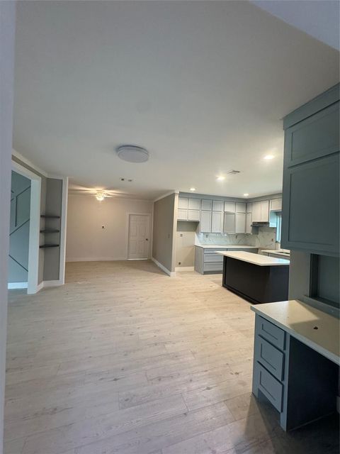 Tiny photo for 10319 Glenkirk Drive, Houston, TX 77089 (MLS # 90026137)