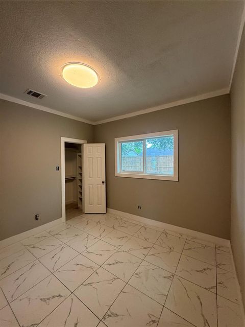 Tiny photo for 10319 Glenkirk Drive, Houston, TX 77089 (MLS # 90026137)