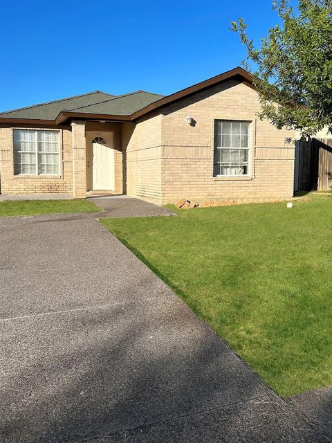 Photo of 3272 Saint Kathryn Loop, Laredo, TX 78046 (MLS # 77283710)
