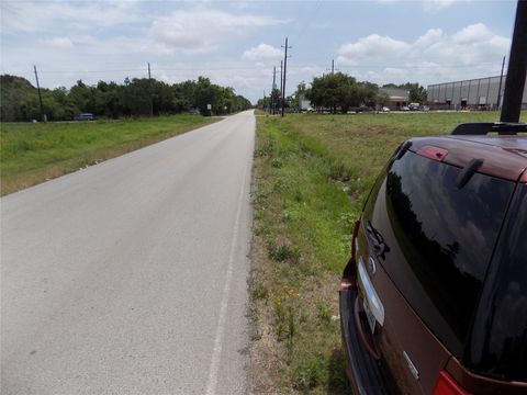 Tiny photo for 0 Kansas Street, Fresno, TX 77545 (MLS # 83778174)