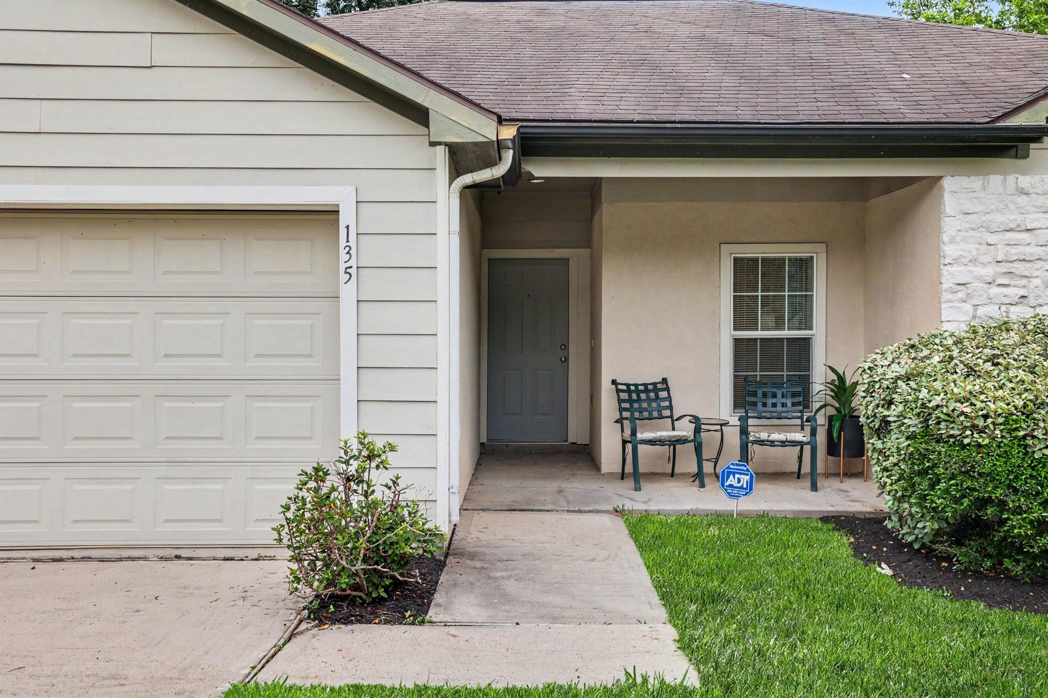 135 Kellyn Oaks Drive