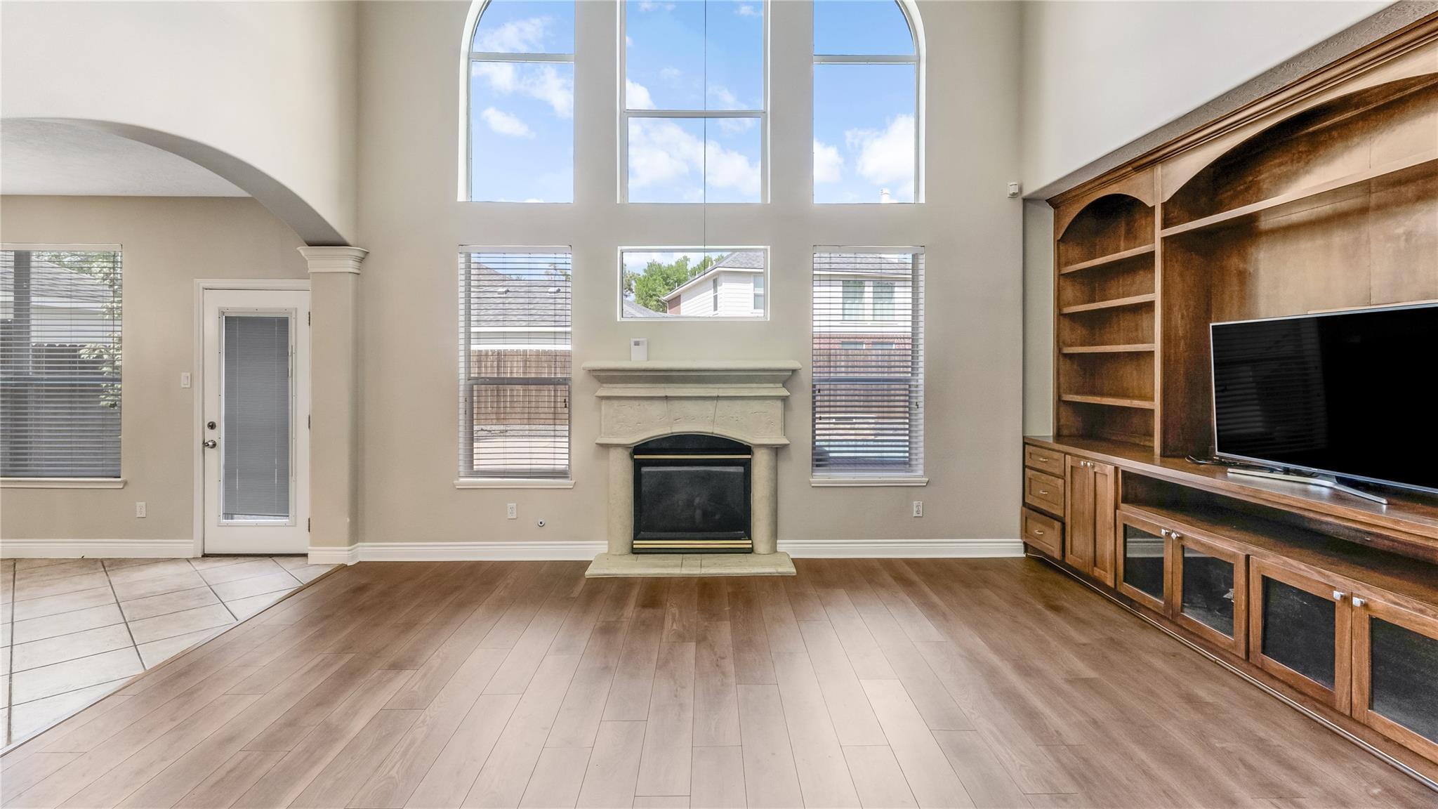 11405 Starlight Bay Street