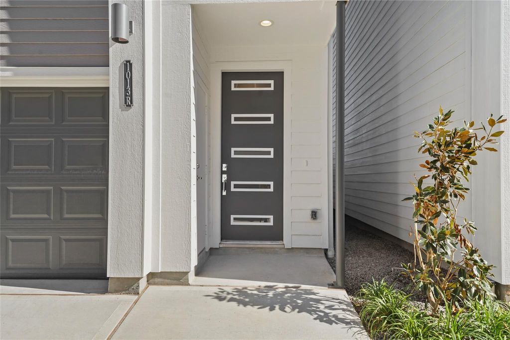 Photo of 1013 Erin Street #V, Houston, TX 77009 (MLS # 11218618)