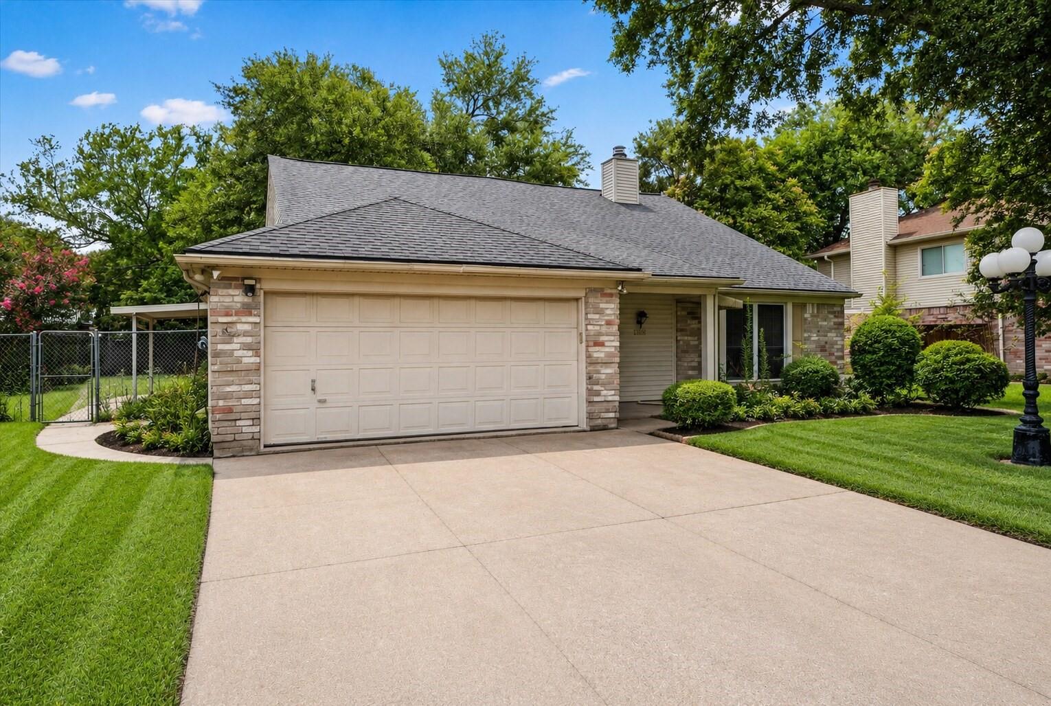 2316 Francis Drive