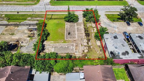 Photo of 3031 Highway 146, La Porte, TX 77571 (MLS # 96251225)