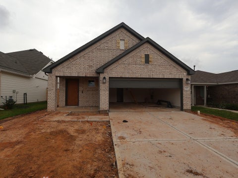 Homes For Sale - 849 Village Brook Drive<br/> Willis, TX 77378