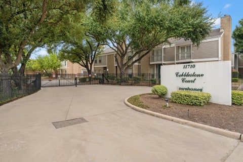 Photo of 11710 Southlake Drive #6, Houston, TX 77077 (MLS # 56969948)
