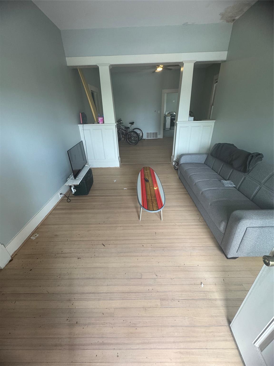 2206 Bernardo De Galvez Avenue