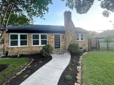 Photo of 3020 Arbor Street, Houston, TX 77004 (MLS # 50273674)