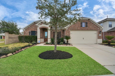 Photo of 15222 Rigby Point Lane, Cypress, TX 77429 (MLS # 18804171)