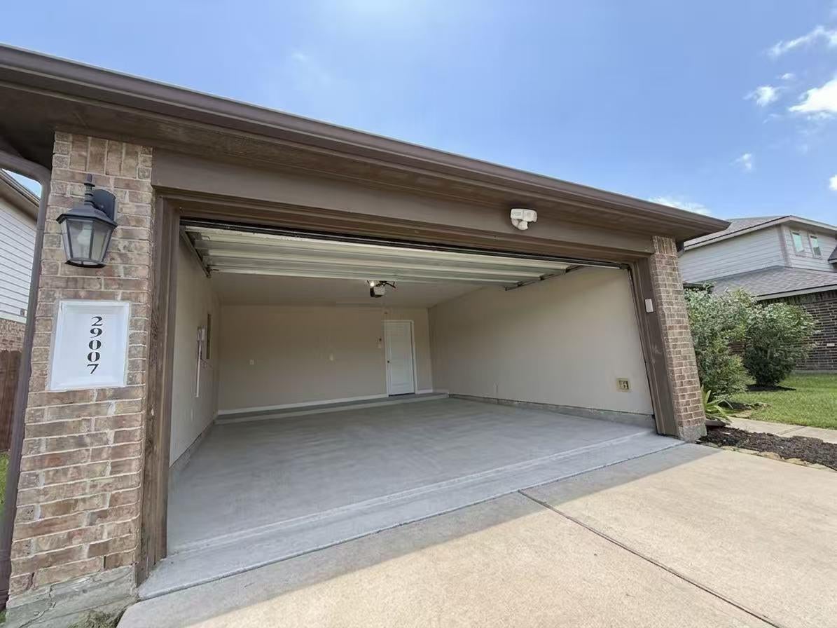 29007 Jacobs River Dr