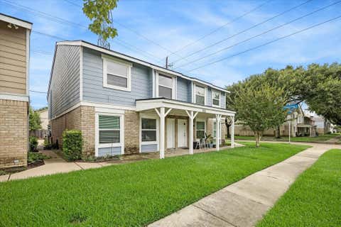 Photo of 768 Memorial Mews Street #1, Houston, TX 77079 (MLS # 35038981)