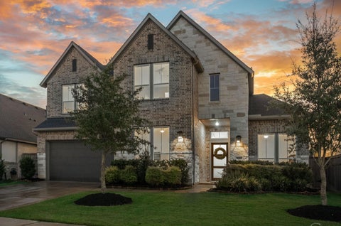 Photo of 5510 Rocky Banks Way, Fulshear, TX 77441 (MLS # 11772094)