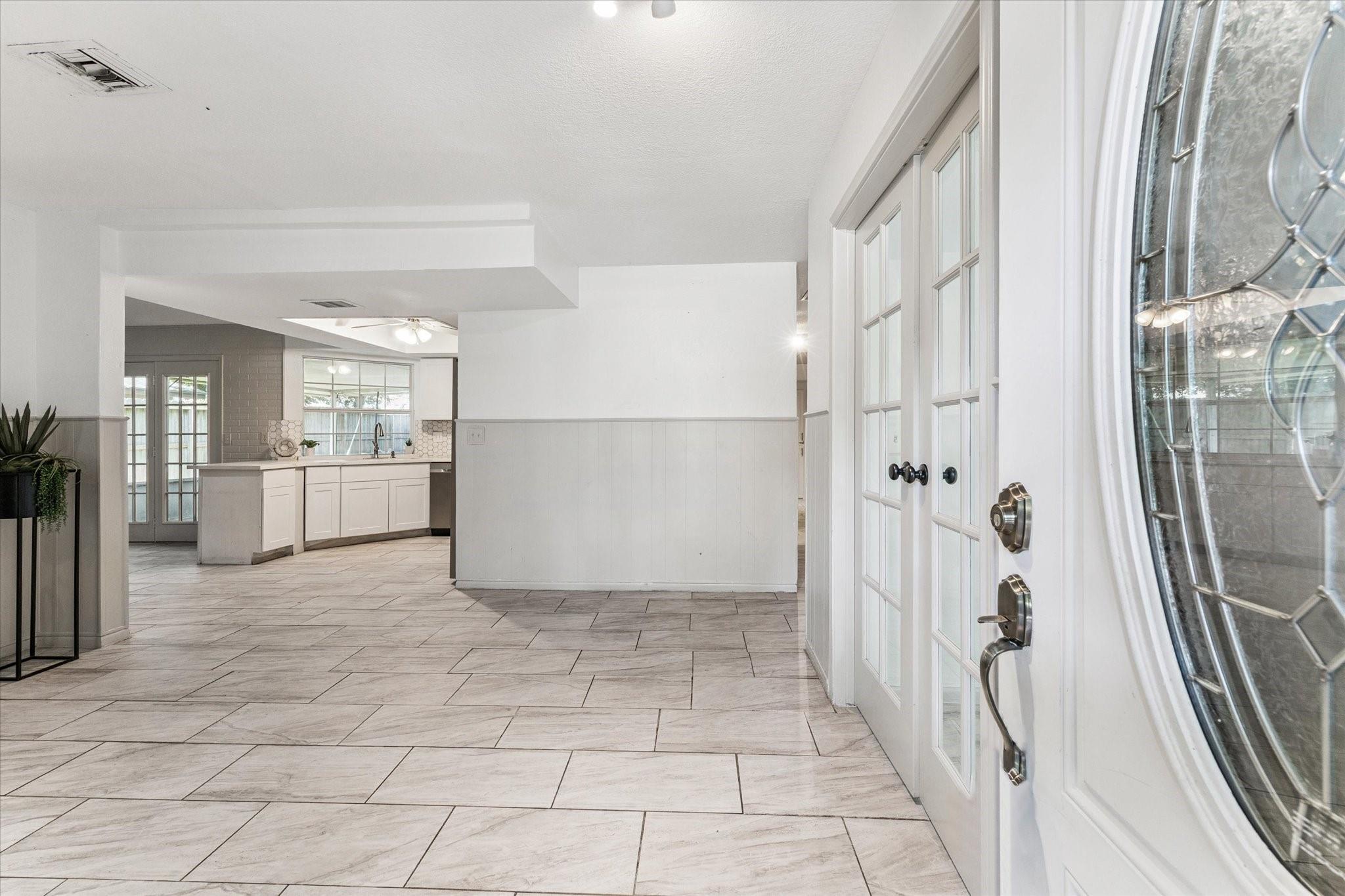 5123 Devon Green Drive