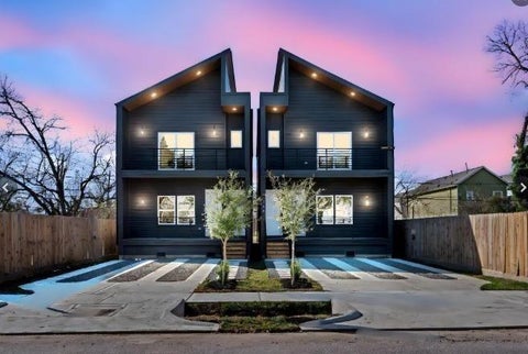 Photo of 236 E 39th Street #A, Houston, TX 77018 (MLS # 55916220)