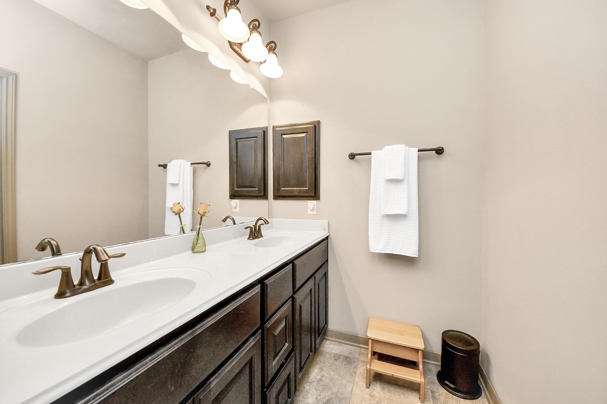 Cypress, Texas, 77429, United States, 5 Bedrooms Bedrooms, ,7 BathroomsBathrooms,Residential,Active,2024815