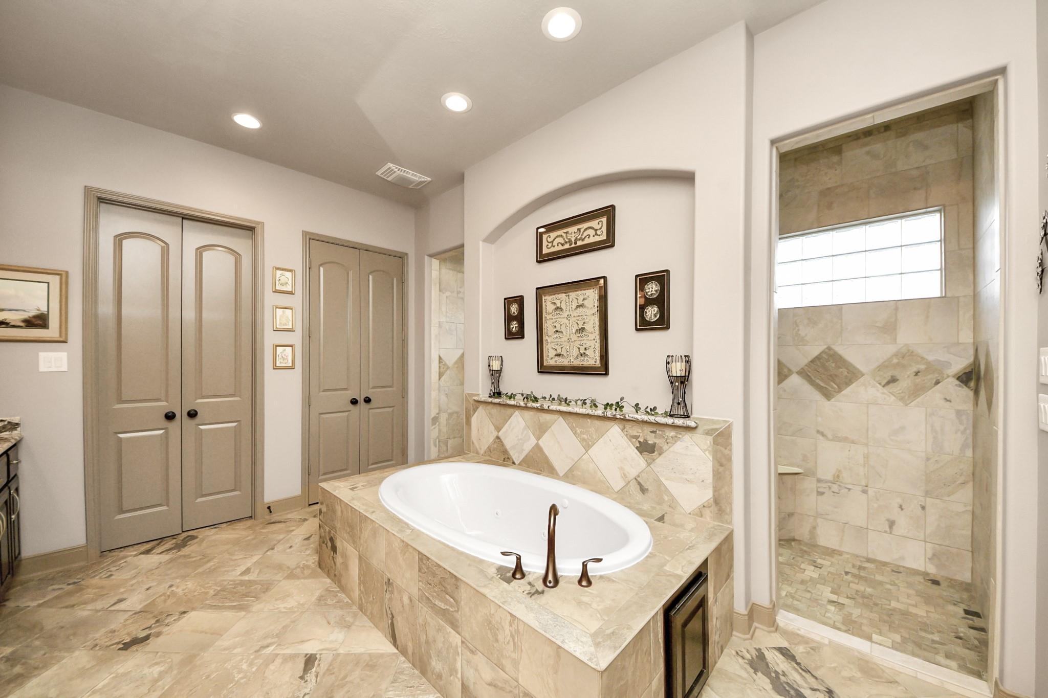 Cypress, Texas, 77429, United States, 5 Bedrooms Bedrooms, ,7 BathroomsBathrooms,Residential,Active,2024815