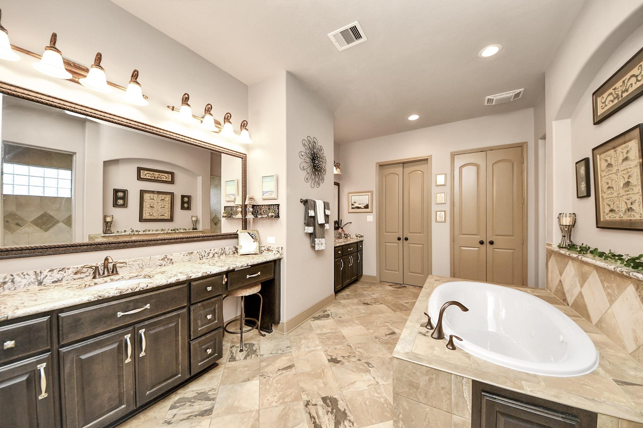 Cypress, Texas, 77429, United States, 5 Bedrooms Bedrooms, ,7 BathroomsBathrooms,Residential,Active,2024815
