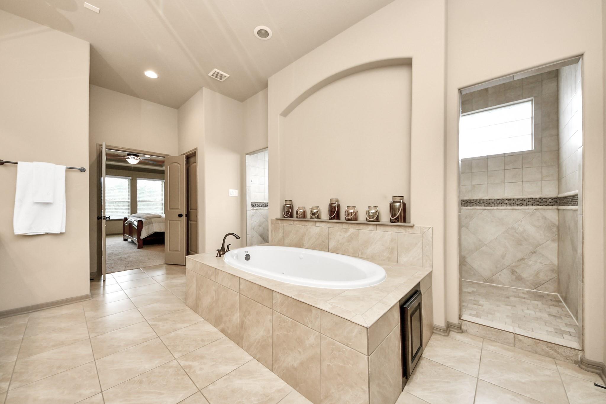 Cypress, Texas, 77429, United States, 5 Bedrooms Bedrooms, ,7 BathroomsBathrooms,Residential,Active,2024815