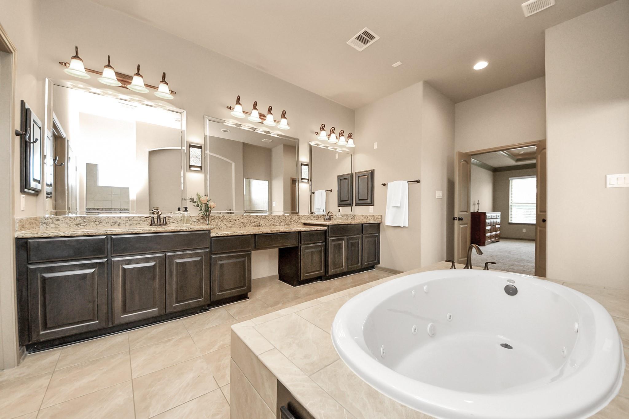 Cypress, Texas, 77429, United States, 5 Bedrooms Bedrooms, ,7 BathroomsBathrooms,Residential,Active,2024815
