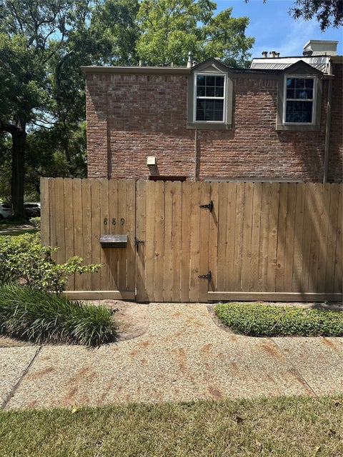Photo of 889 Wax Myrtle Lane, Houston, TX 77079 (MLS # 37407333)