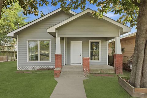 Photo of 7706 Canal Street, Houston, TX 77012 (MLS # 28333193)