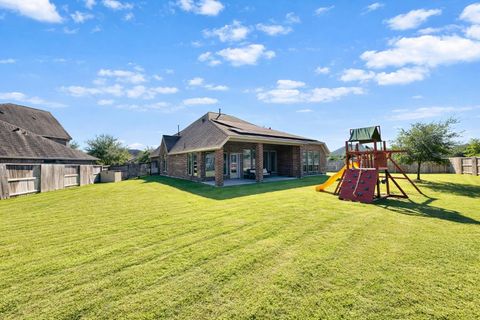 Homes For Sale - 3503 Austen Court<br/> Iowa Colony, TX 77583