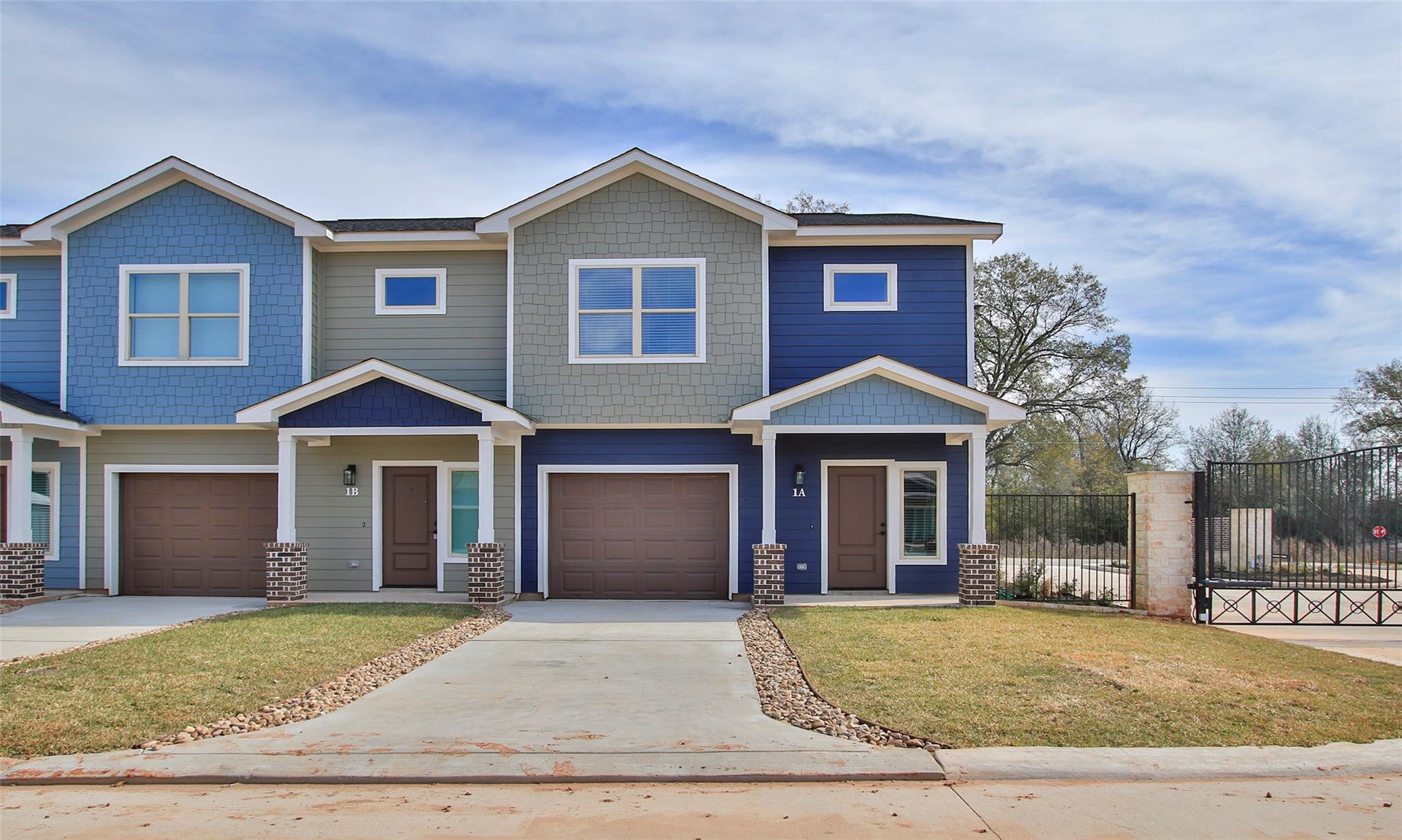 14010 Longstreet Rd 14