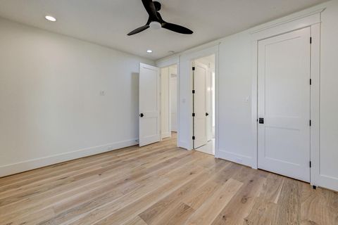 Tiny photo for 1524 Nicholson St St, Houston, TX 77008 (MLS # 77662514)