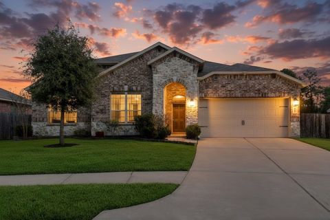Photo of 14200 Wallowa Ridge Lane, Conroe, TX 77384 (MLS # 45325874)